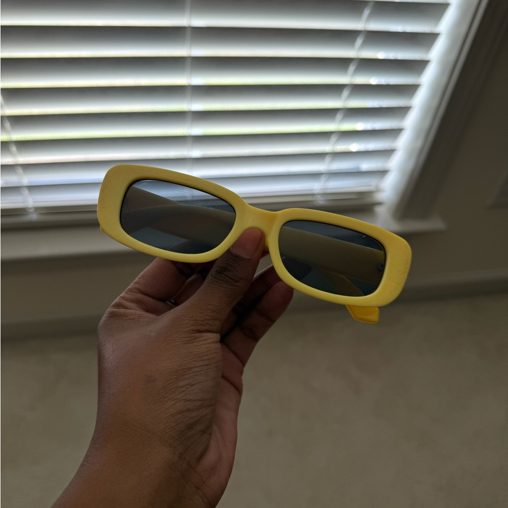 SHEIN Yellow Rectangular Sunglasses